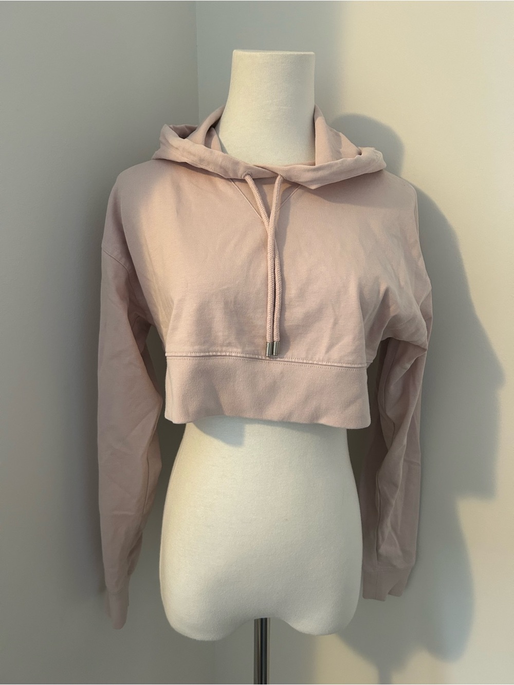 Wilfred Free Cropped light pink sweater size xs